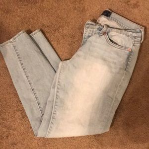 Lucky brand Charlie skinny jeans size 29